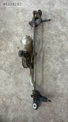 RENAULT  FLUENCE  CAM SİLECEK MOTORU