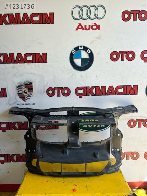 BMW E90 ÖN PANEL