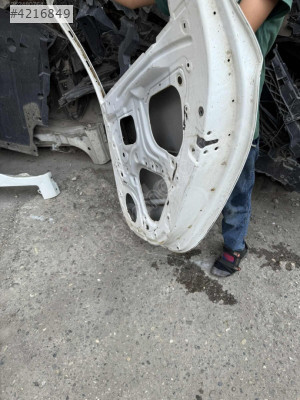 2011 2014 Hyundai i20 sağ arka kapı