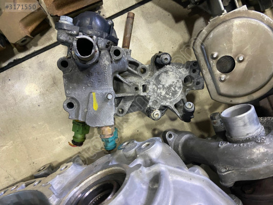 PEUGEOT  306   1.8   TERMOSTAT     GÖVDESİ