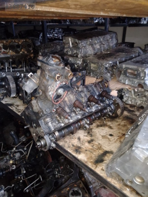 Peugeot tepe 1.6 benzin li silindir kapağı