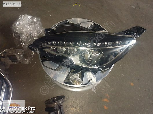 PEUGEOT 308 Sağ Ön Far - Mertler Oto Yedek Parça
