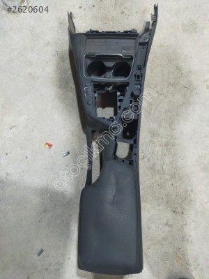 BMW 3 F30 F31 F35 ORTA KONSOL 9360528