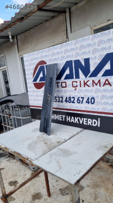 Audi q2 model 2016-2018 sol arka kapı takozu