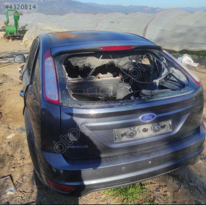 FORD FOCUS BAGAJ KAPAĞI HATASIZ 2.5 KASA EYUPCAN OTODA