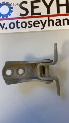 68710-0D091 Toyota Yaris Corolla 2015 sağ ön kapı üst menteşesi