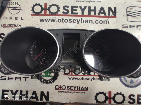 5K0920873 Golf 6 kilometre saati
