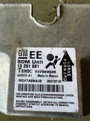 OPEL ASTRA H AİRBAG BEYNİ 13251081
