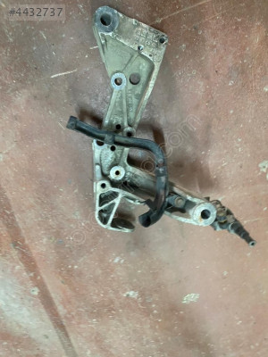 GOLF 5 JETTA TRAVERS KULAĞI