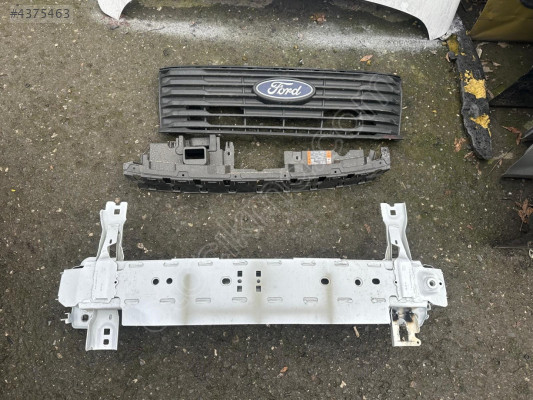 MİRİM OTODAN FORD COURİER 2024 ÖN TAMPON DEMİRİ