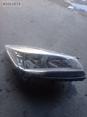 Ford Kuga sağ ön far