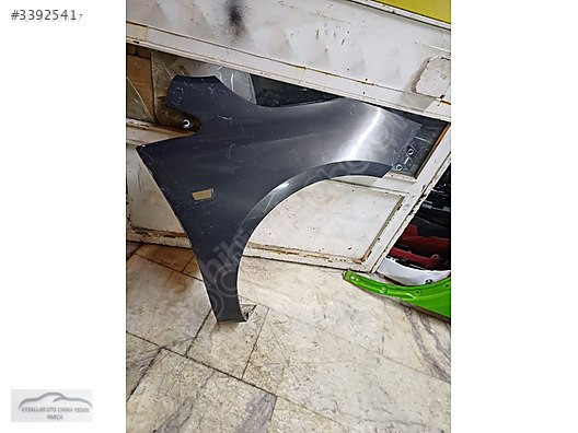 Opel Corsa e çıkma orijinal sağ ön çamurluk