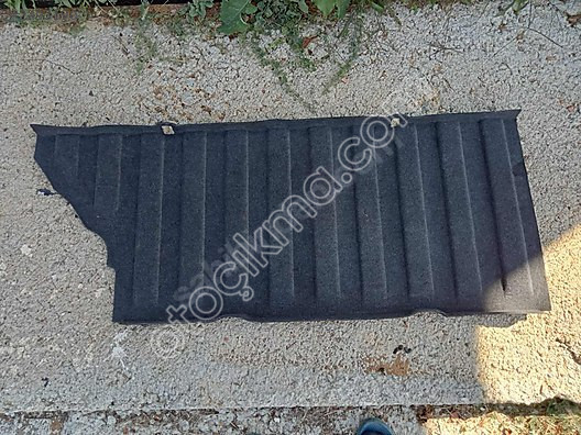 MERCEDES W124 ORJ. BAGAJ İÇ DEPO DÖŞEME KAPLAMASI