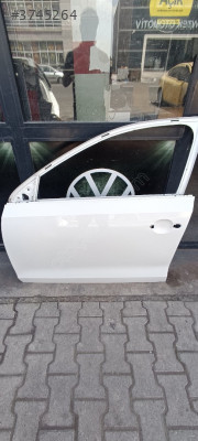 VOLKSWAGEN JETTA ÇIKMA ORJİNAL BOYASIZ SOL ÖN KAPI LB9A