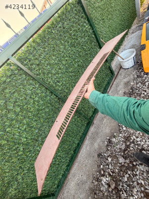 Renault 12 ön cam ızgarası