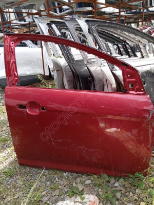 2012-18 FORD FOCUS SAĞ ÖN KAPI ORJİNAL ÇIKMA