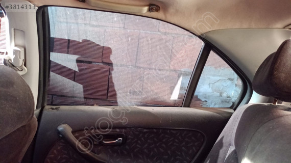 honda euro civic sağ arka kapı camı