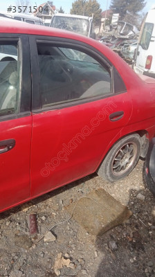 Daewoo nubira sol arka kapı yedek parça