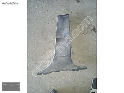Ford Focus 3 Orta Direk Sağ Alt Kaplaması bm51-a243w07