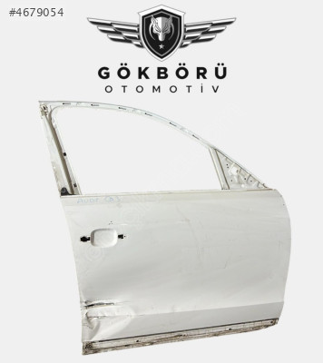 AUDİ Q3 SAĞ ÖN KAPI