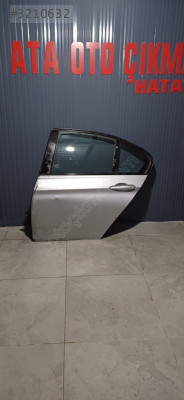 BMW f 30 arka sol kapı