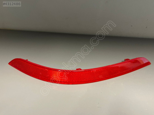 CADDY ARKA SAĞ REFLEKTÖR ORJİNAL  (2016)