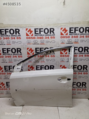 TOYOTA AURİS SOL ÖN KAPI ÇIKMA ORJİNAL YEDEK PARÇA