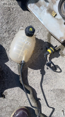 DACİA JOGGER CAM SU BİDONU OTO FEDAİ