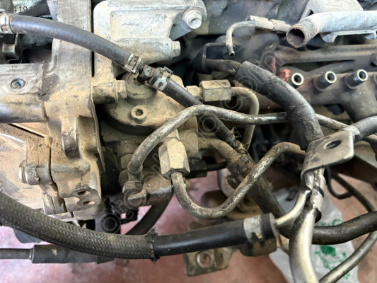 İSUZU DMAX EURO 5 2.5 MAZOT POMPASI ORJİNAL