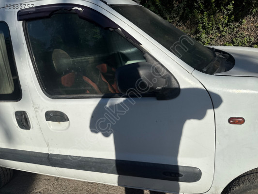 Kango sağ ön kapı
