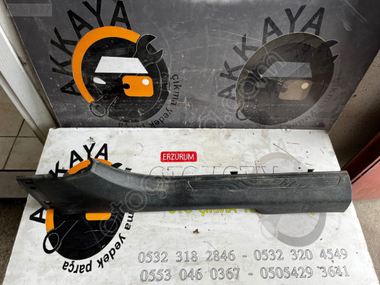 Megane 4 Sol ön Eşik Kaplaması Orjinal Çıkma