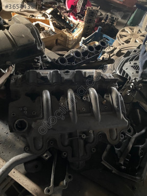 RENAULT MASTER 2 2.5 DCİ KÜLBÜTÖR KAPAĞI