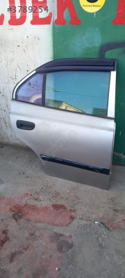 Çıkma hyundai accent admire sağ arka kapı