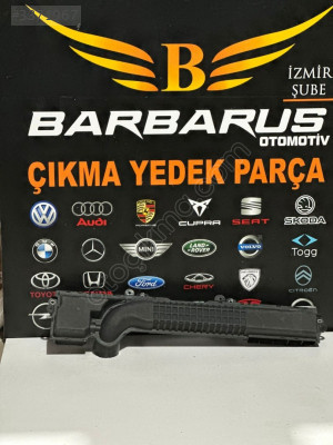 TOYOTA COROLLA HAVA FİLTESİ 17751