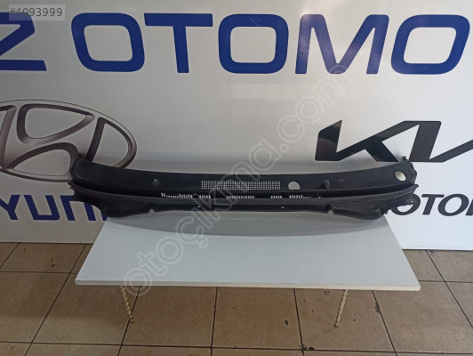HYUNDAİ İ20 2020-2025 ÖN CAM IZGARASI ORİJİNAL ÇIKMA YEDEK PARÇA