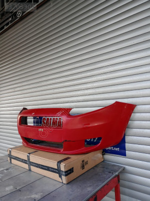 FIAT PUNTO 2005-2010 KIRMIZI ÖN TAMPON-DÜZCE ÇIKMA