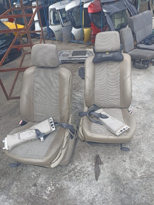 RENAULT MEGANE 2 KOLTUK