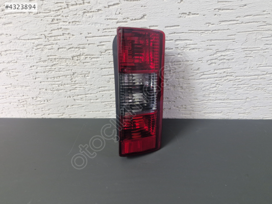 OPEL COMBO C SAĞ ARKA STOP LAMBASI DUYSUZ SIFIR 2001-2012