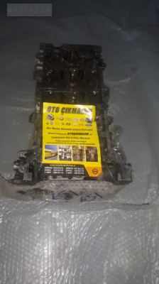 MERCEDES E250 CDİ 651 SİLİNDİR KAPAĞI