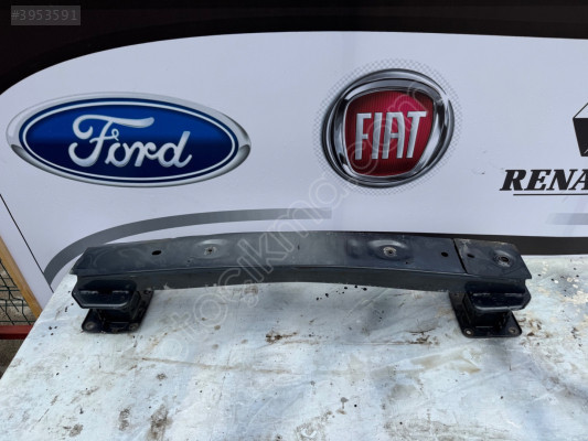 Ford connect ön tampon demiri orijinal çıkma