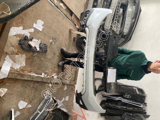 Dacia duster ön tampon çıkma orijinaldir