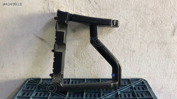 CITROEN BERLİNGO SAĞ ARKA TAMPON BRAKETİ ÇIKMA ORJİNAL PARÇA