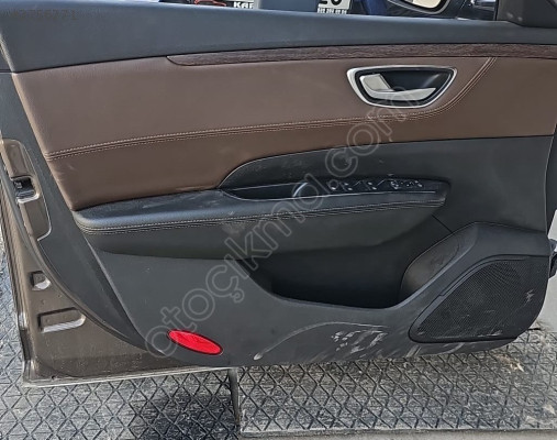 renault talisman 2016 sol ön kapı döşemesi (son fiyat)