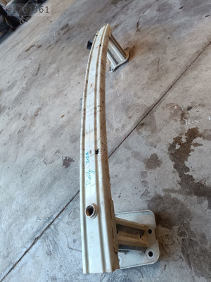 Renault trafic 3 tampon demiri 752101525R