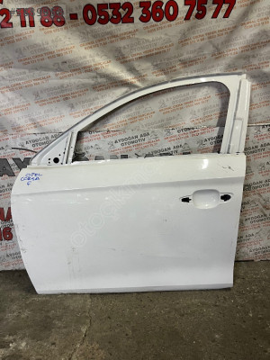 Opel Corsa F sol ön kapı