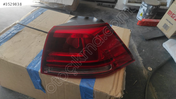 VOLKSWAGEN GOLF 7 SAĞ ARKA STOP DIŞ ÇIKMA