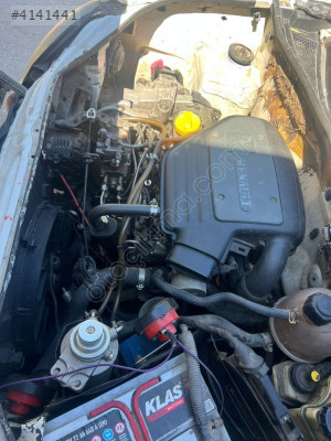 Renault Kango 1.9 dizel düz motor şanzuman hatasız
