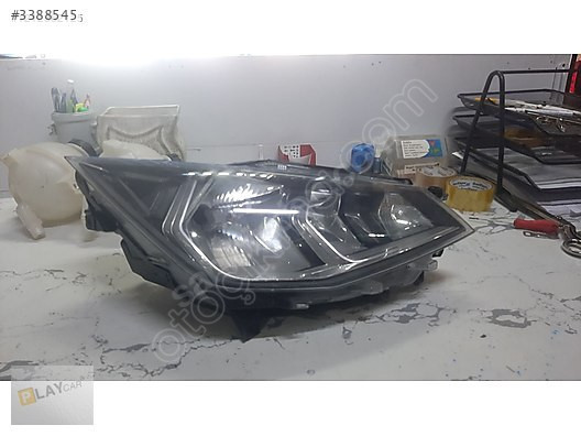 SEAT IBİZA SAĞ FAR ORJİNEL ÇİKMA TEMİZ