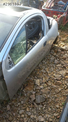 OPEL TİGRA SOL KAPI.OTO ERKAN ÜNYE