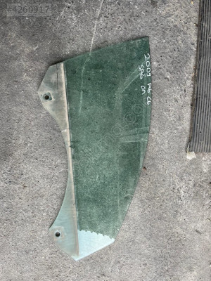 Audi a6 c6 kasa sağ ön kapı camı